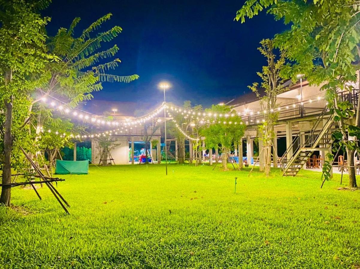 บ้านต้นไม้โฮมสเตย์อุทัยธานี Dış mekan fotoğraf